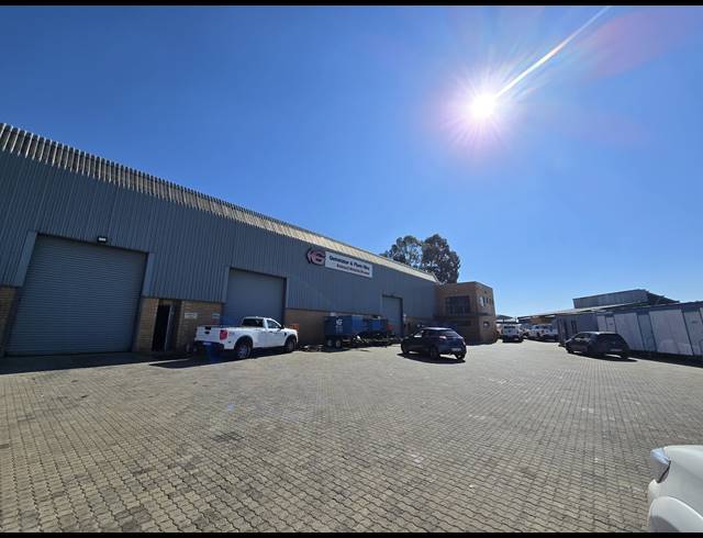 997M² WAREHOUSE TO LET IN JET PARK